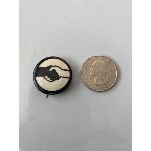 Vintage 1961 SNCC 2nd Handshake Freedom Riders CORE Alabama Mississippi Pinback - Picture 2 of 3